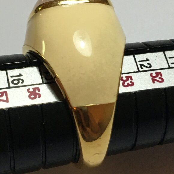 Vintage Rose Quartz Ring Gold Tone Cream Enamel Wide Band Size 7 - Picture 11 of 12